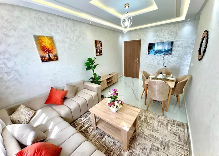 Appartement Lumineux Et Elegant